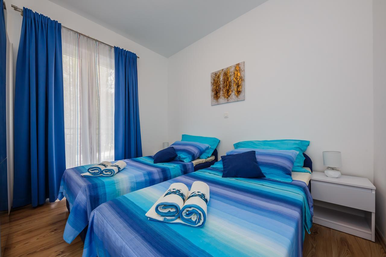Villa Nora Трогир Екстериор снимка