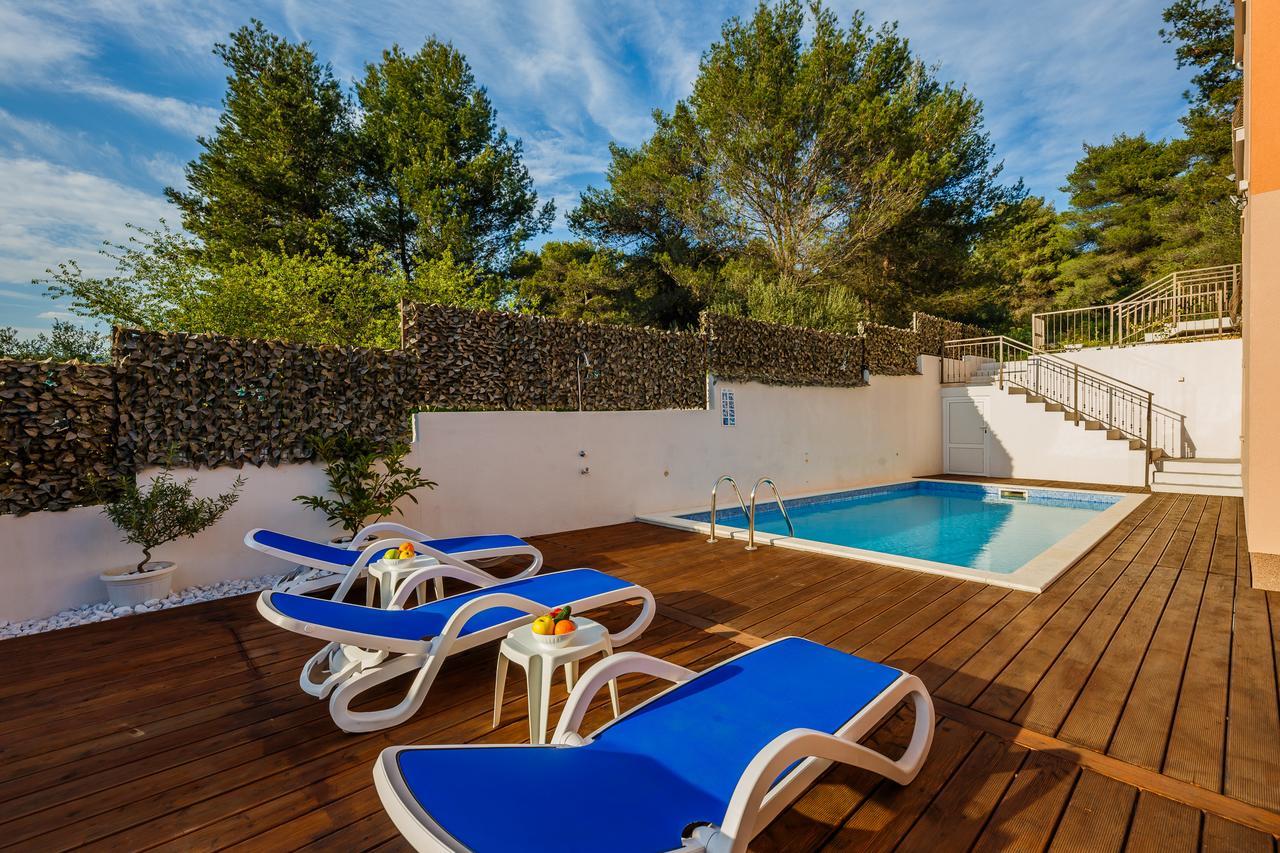 Villa Nora Трогир Екстериор снимка